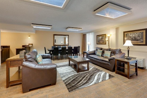 Wyndham Riverfront Little Rock image 15
